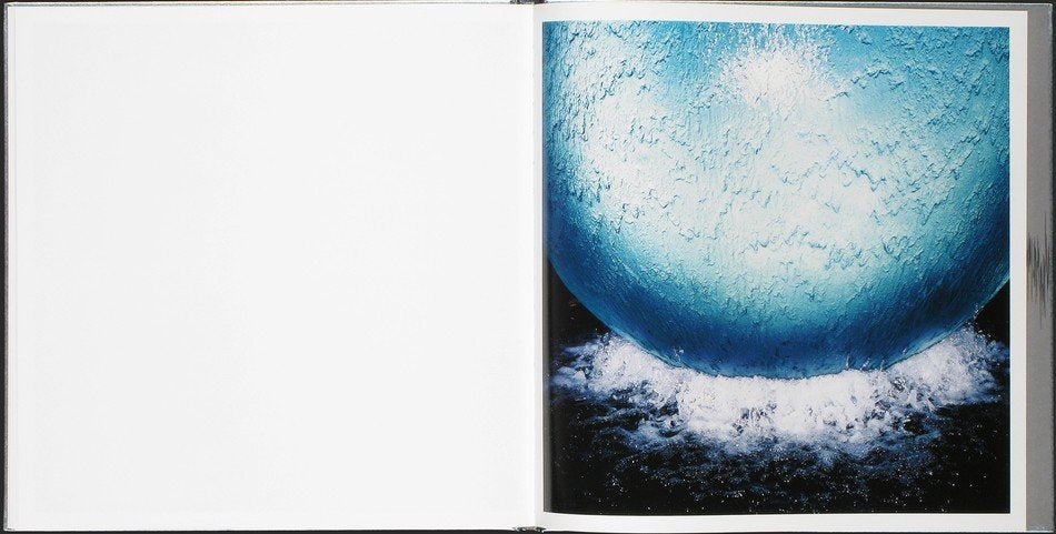 WHITE NOISE<br>António Júlio Duarte
