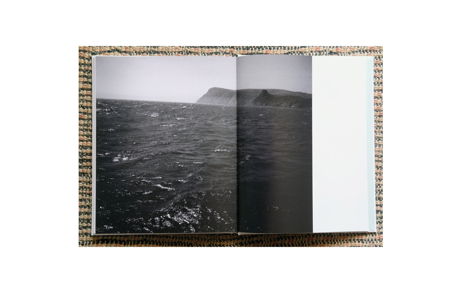 Mar Negro by Nuno Barroso