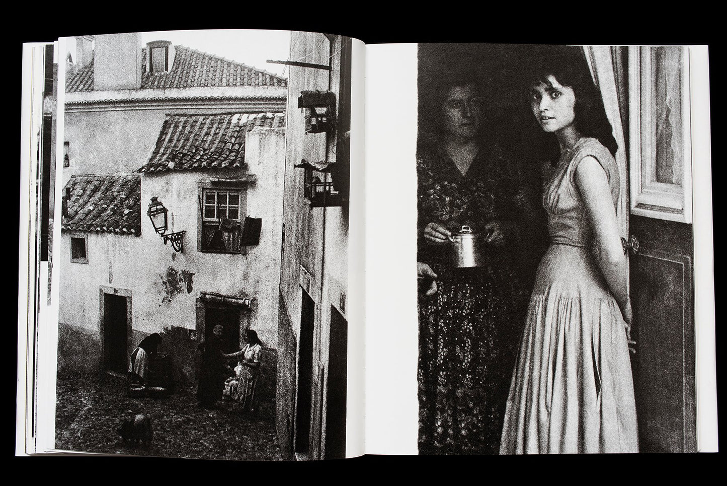 Lisboa Cidade Triste e Alegre by Victor Palla and Costa Martins