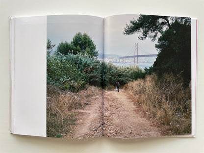 A Zona by Diogo Simões